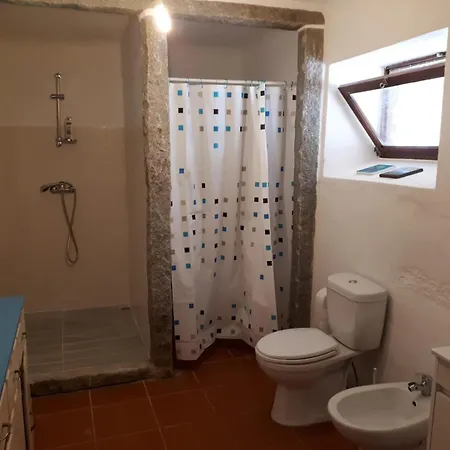 Holiday home Quintinha De Santiago *